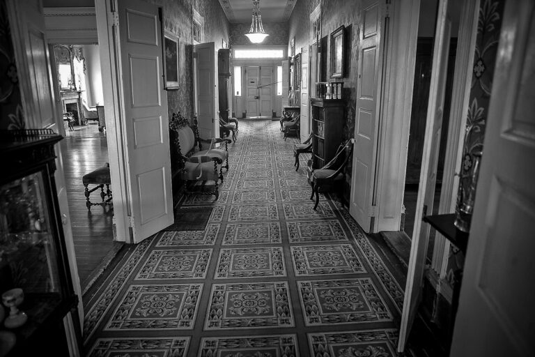 Beauregard-Keyes House interior hallway