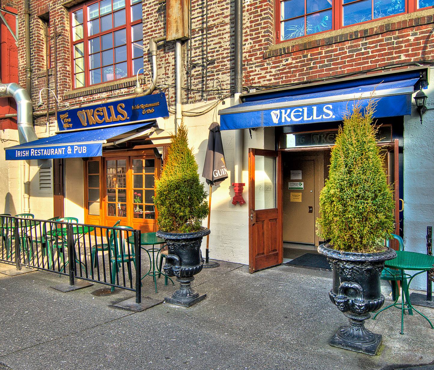 Kells Irish Pub