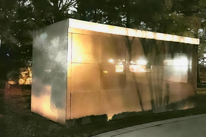 After Dark Haunted New Orleans City and Cemetery Bus Tour