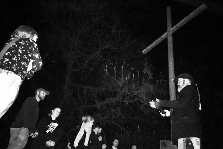 Cemetery and Ghost BYOB Bus Tour in New Orleans