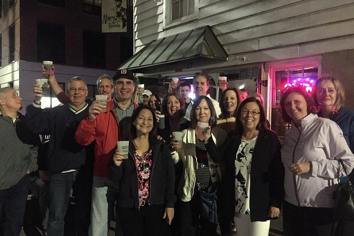 Haunted pub tour of Savannah