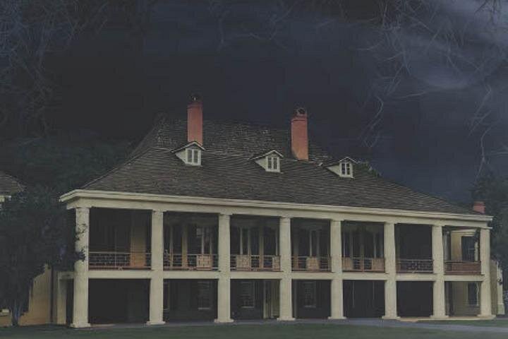 Destrehan Plantation Haunted Night Tour