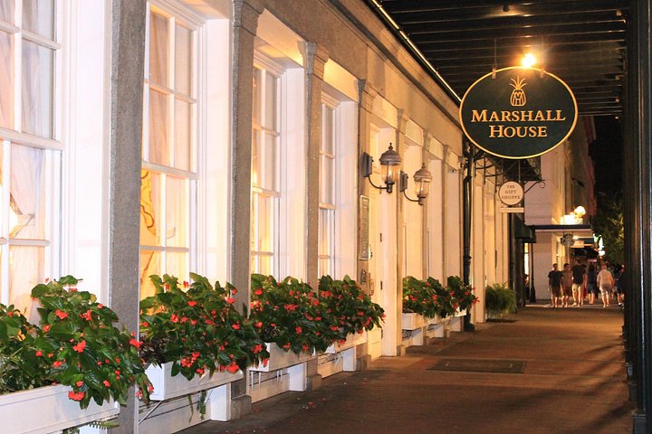 Haunted Savannah Booze and Boos Ghost Walking Tour
