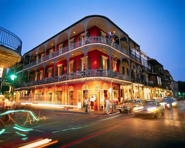 New Orleans Ghost, Vampire, Witch, Voodoo, and Mystery Tour