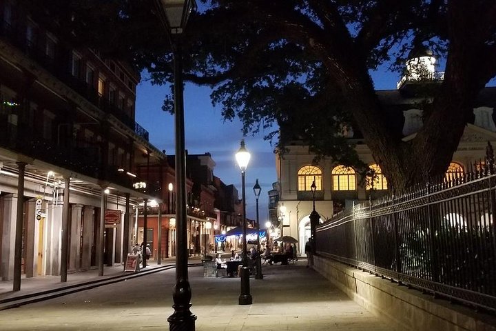 New Orleans Ghost, Vampire, Witch, Voodoo, and Mystery Tour