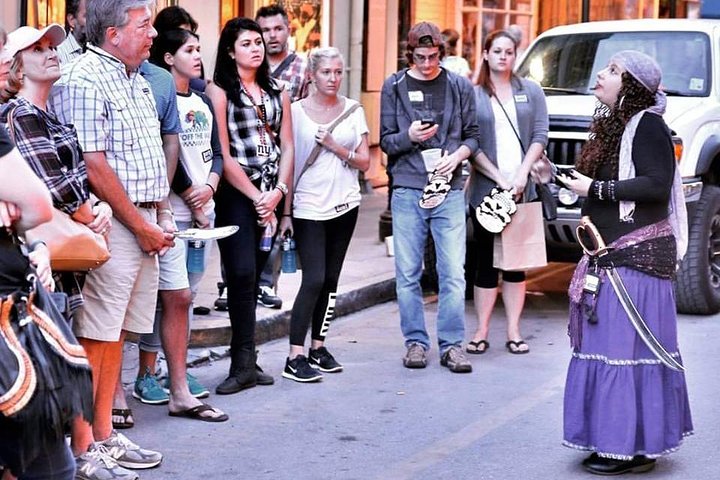 New Orleans Haunted History Ghost Tour