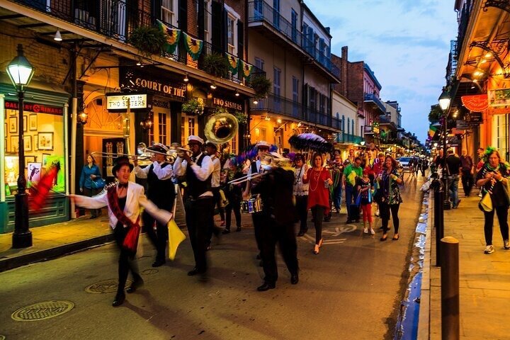 New Orleans Haunted Pub Crawl: Ghosts & French Quarter Nightlife