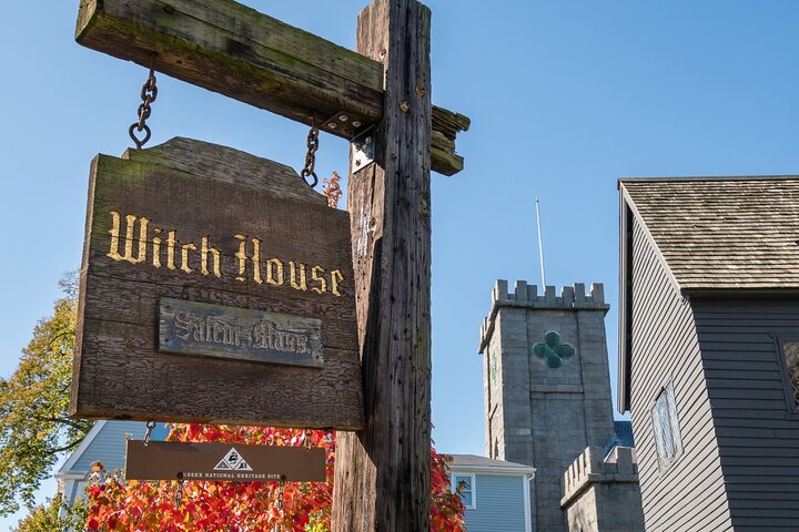 Requiem for Salem Walking Ghost Tour