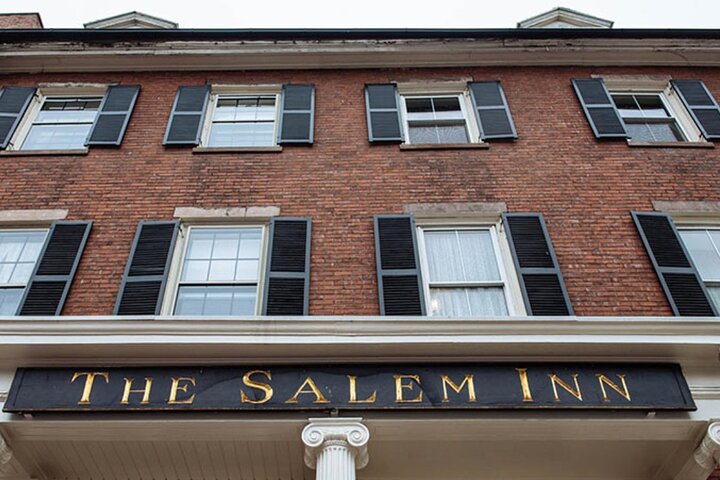 Requiem for Salem Walking Ghost Tour