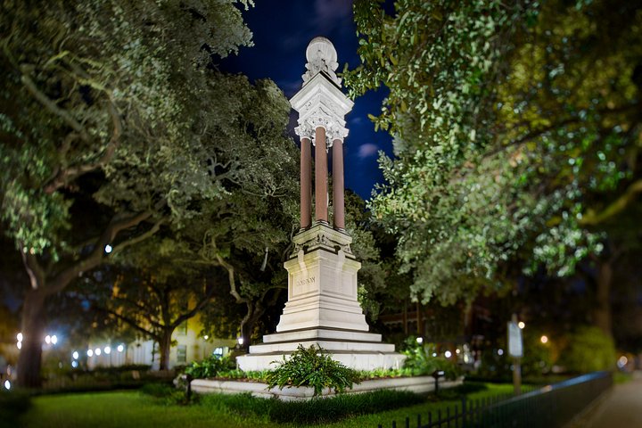 Savannah America's Most Haunted City® Walking Ghost Tour