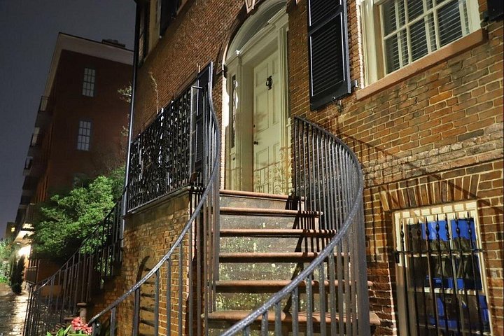 Savannah America's Most Haunted City® Walking Ghost Tour