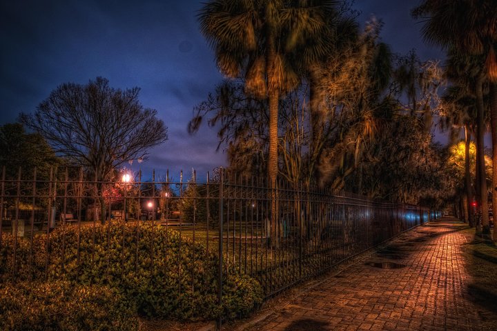 Colonial Park Gates