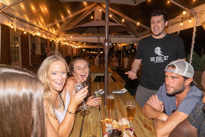 Enjoy new friends as we drink the night away and hear tales of death and hauntings
