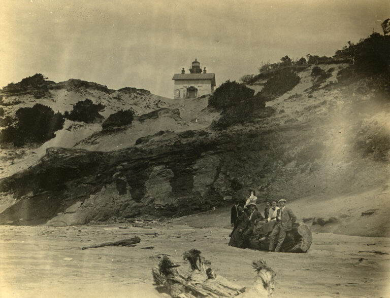Yaquina Bay Beach and Lighthouse, early 1900